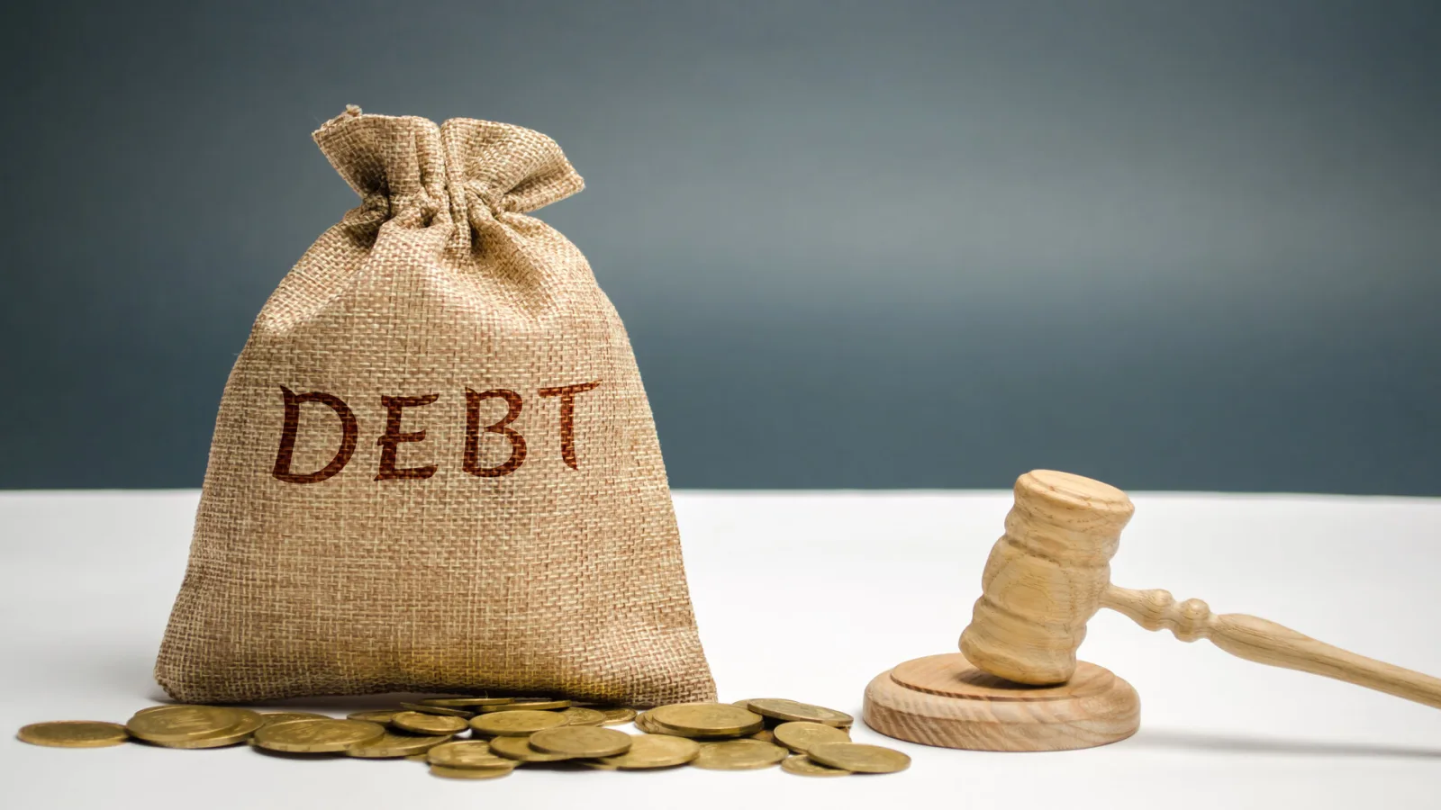 How Americans Are Refinancing Debt in 2026 to Escape High Interest Rates